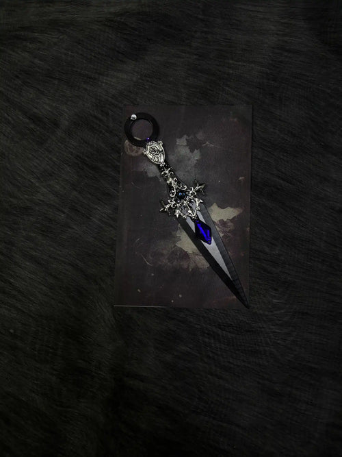 Amethyst Rose Thorn Kunai product photo 2