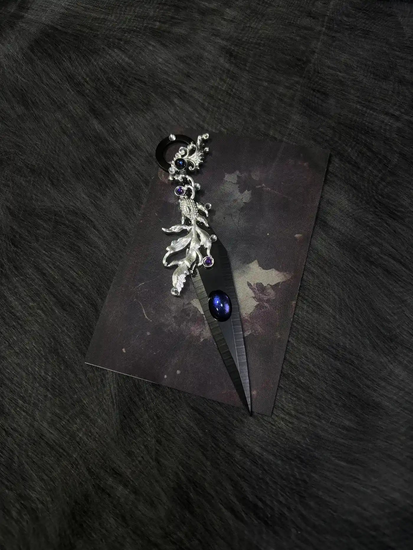 Blue Nocturne Leaf Kunai product photo 2