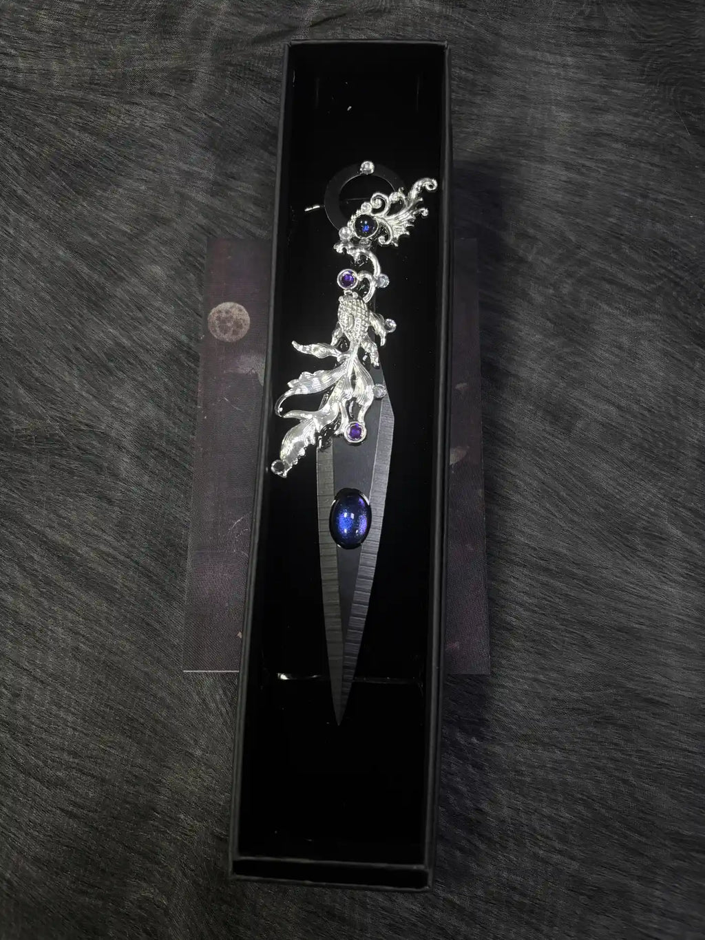 Blue Nocturne Leaf Kunai product photo 4