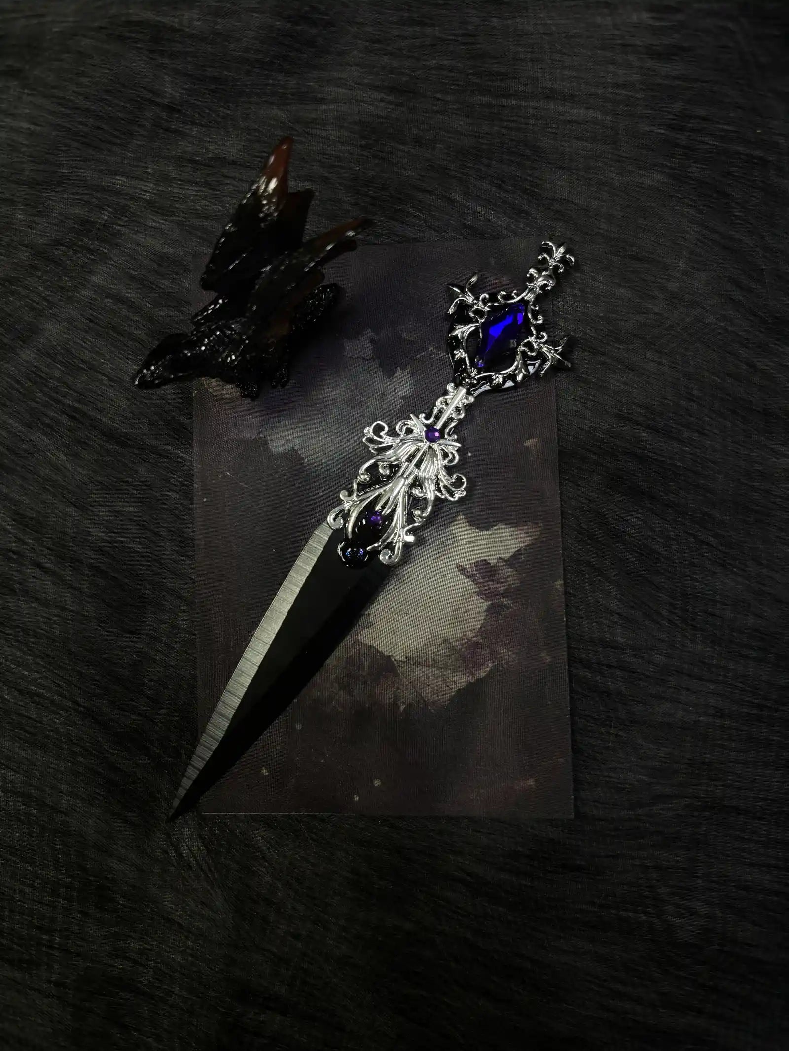 Royal Eclipse Filigree Kunai product photo 3